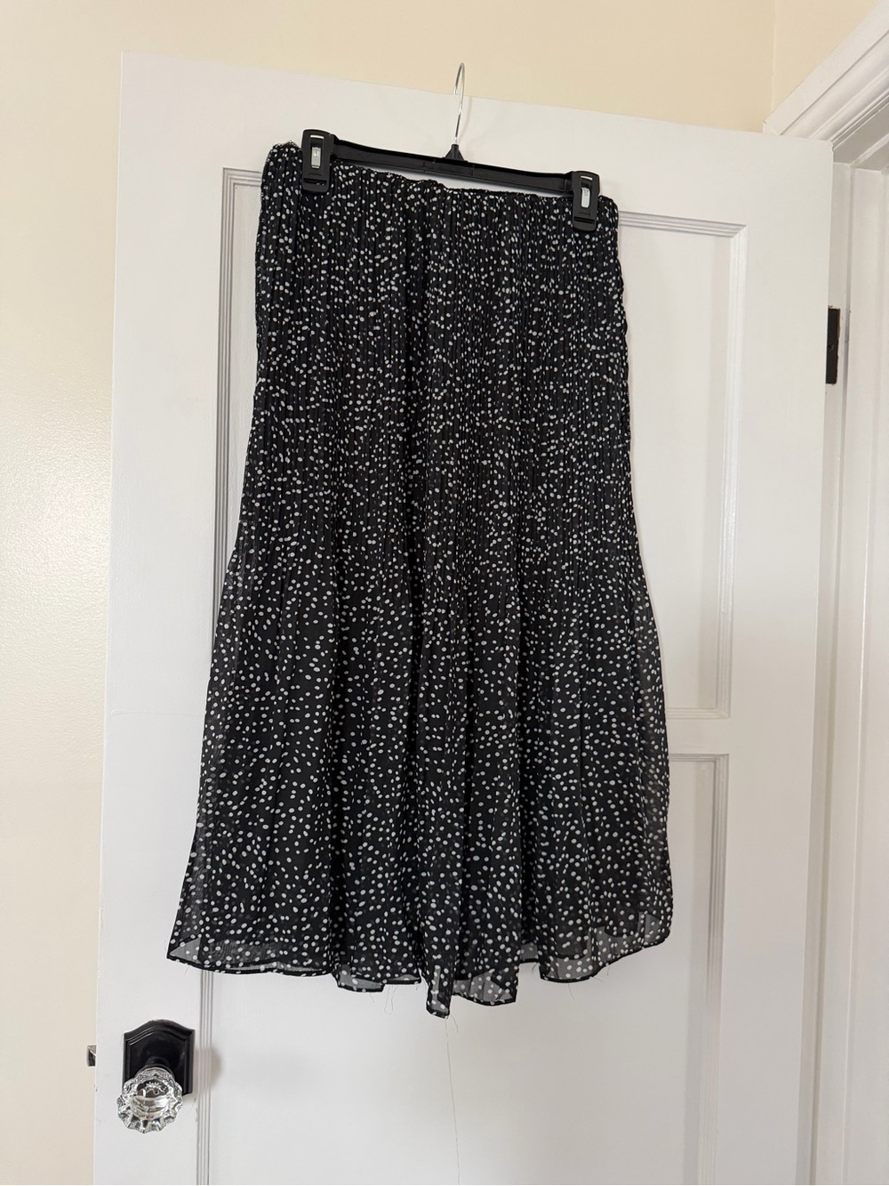 Black Polka Dot Midi Skirt with Elastic Waist